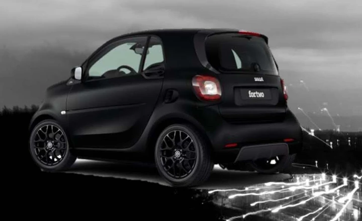Smart Fortwo Berlin Black: prezzo da 21.389 euro