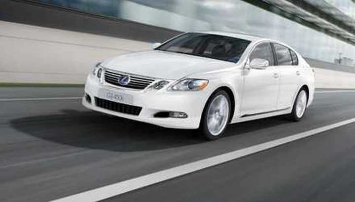 Francoforte: Lexus rinnova la gamma GS