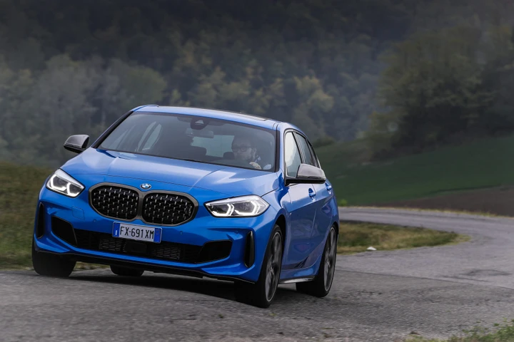 Nuova Bmw Serie 1 2019: immagini inedite