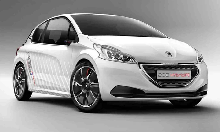 Peugeot 208 HYbrid FE: nuove foto