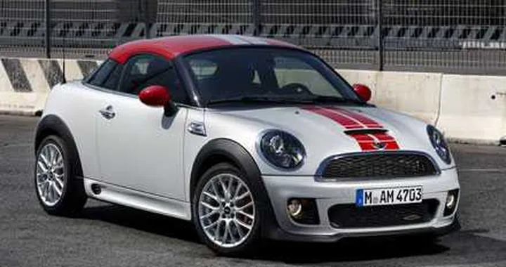 Mini Coupé: l’inglesina veste sportivo