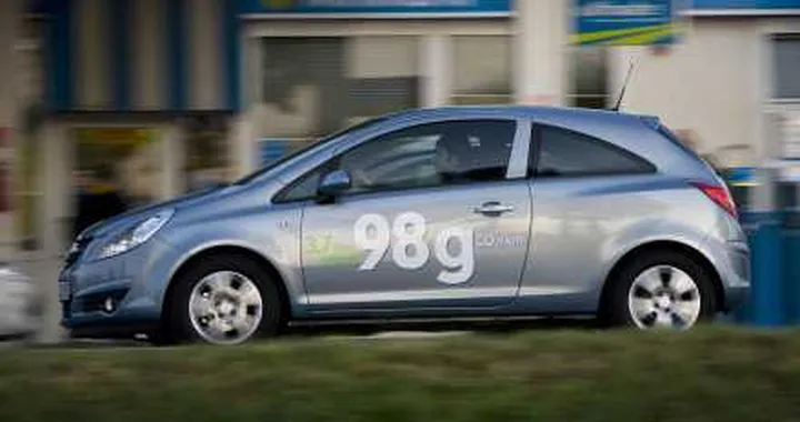 Opel Corsa, giù consumi ed emissioni