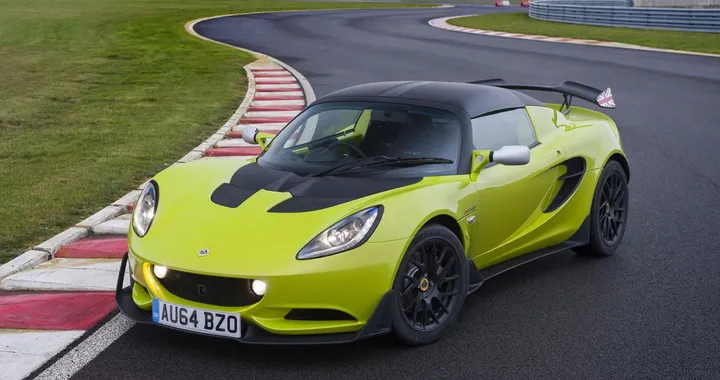 Lotus Elise S Cup: da guidare con i guanti