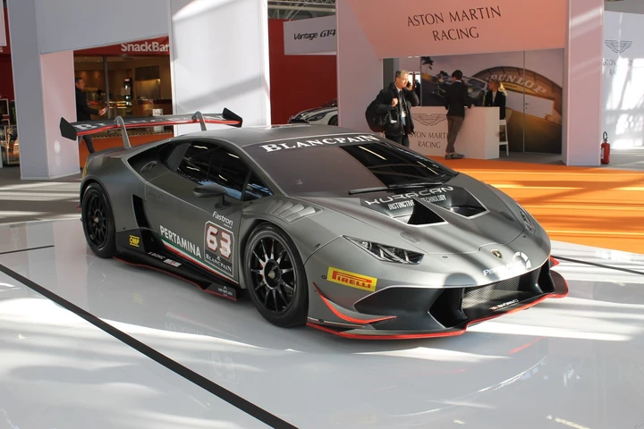 Lamborghini al Motor Show 2016