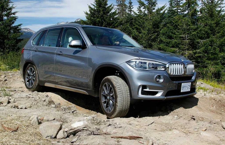 Bmw X5 MY 2014: immagini ufficiali e caratteristiche tecniche