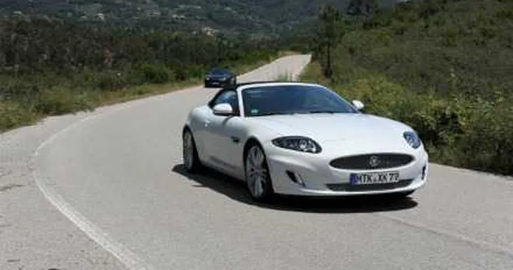 Nuova Jaguar XK 2012