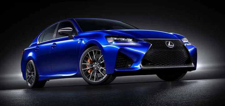 Lexus: la GS F a Goodwood