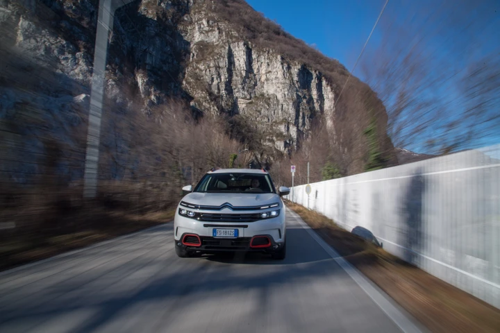 Citroen C5 Aircross PureTech 180 S&S EAT8: primo contatto