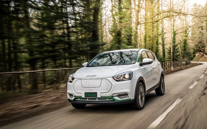 DR Evo Electric, arriva il SUV elettrico low cost: prezzo e autonomia