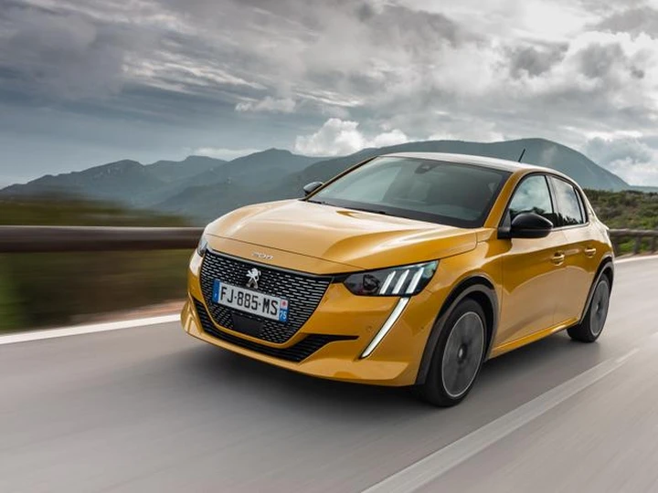 Peugeot 208 premiata Auto dell'Anno 2020