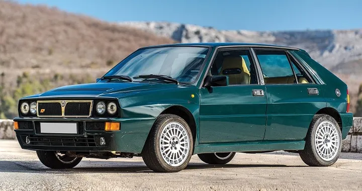 Lancia Delta HF Integrale Verde York: come nuova, andrà all’asta RM Sotheby’s di Monaco