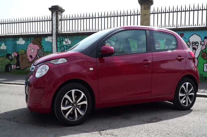 Citroen C1 2018: la citycar francese diventa ancora più connessa e tecnologica