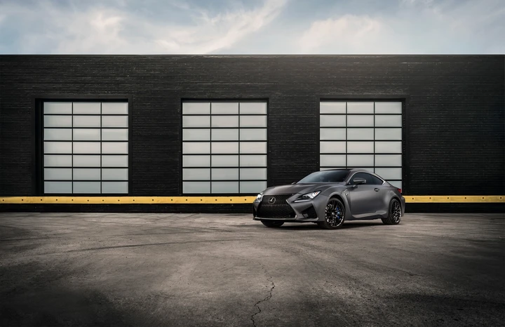 Lexus GS F e RC F: due versioni speciali festeggiano 10 anni di modelli sportivi  “F”