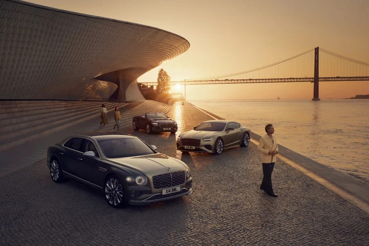 Bentley presenta le nuove Mulliner: lusso, potenza e tecnologia avanzata per Continental GT, GTC e Flying Spur