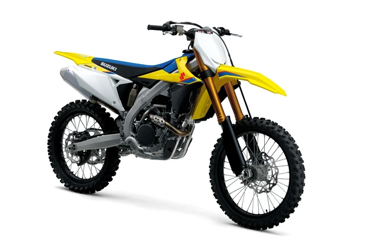 Suzuki: ecco la rinnovata RM-Z250