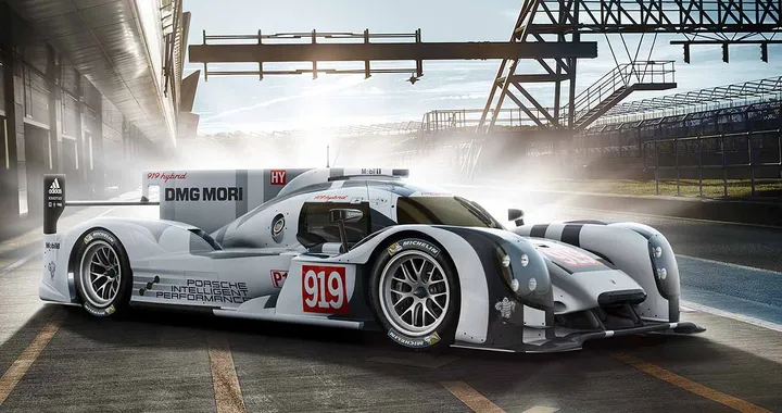 Porsche omaggia la Mille Miglia 2014