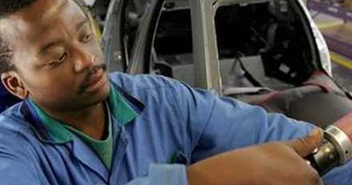 Bmw: 300 milioni di dollari per un impianto in Sud Africa