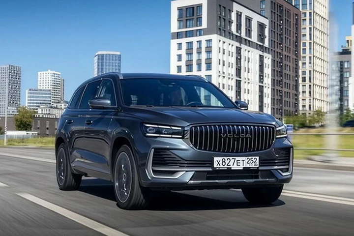 Volga torna in Russia, ma sotto ci sono tre modelli Geely