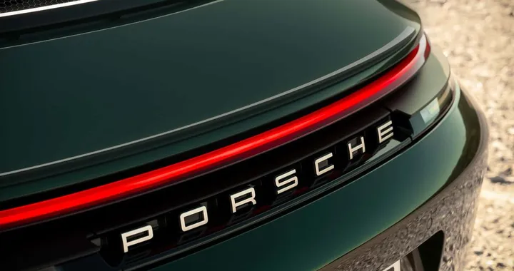 Porsche in crisi, l’AD Blume: “Il nostro modello non funziona più”