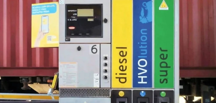 BMW sfida l'elettrico puro: i nuovi carburanti che cambieranno tutto