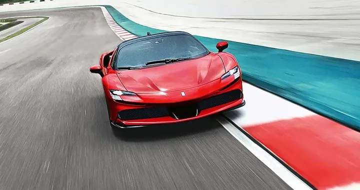 Ferrari aumenta i prezzi negli USA: un adeguamento ai dazi di Trump