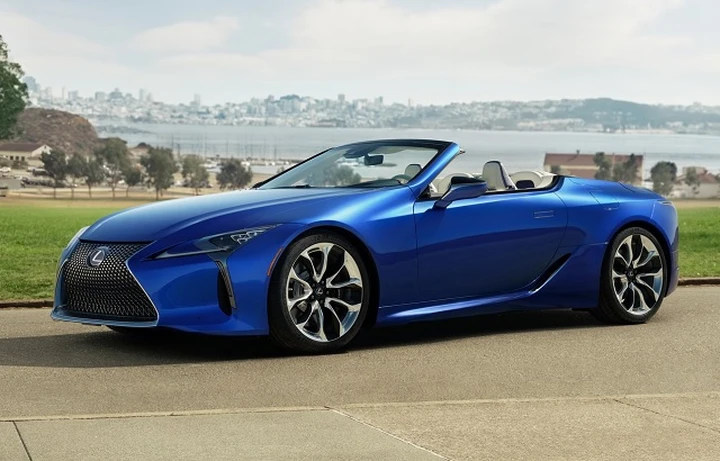 Lexus LC500 Convertible: debutta a Los Angeles 2019