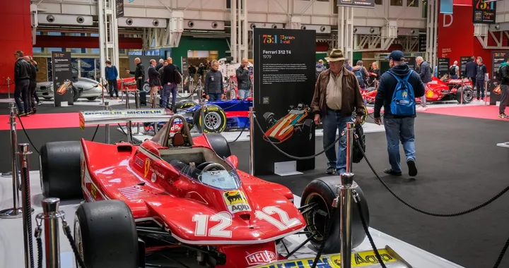Auto e Moto d’Epoca 2025: BolognaFiere consacra la passione europea per il motorismo storico