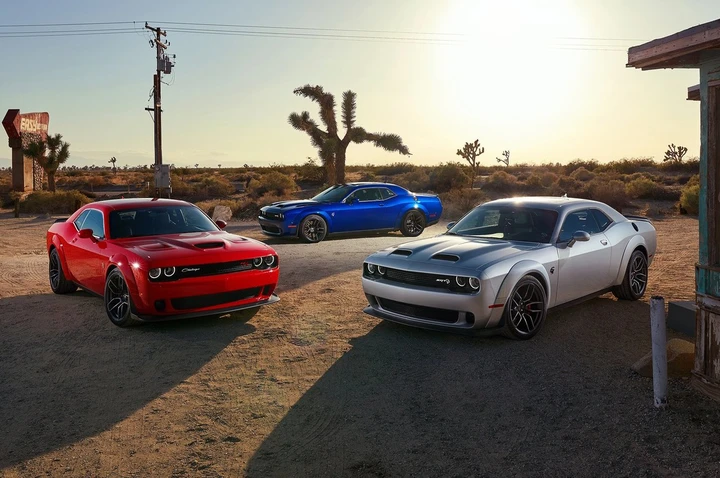 Dodge Challenger 2019: immagini ufficiali