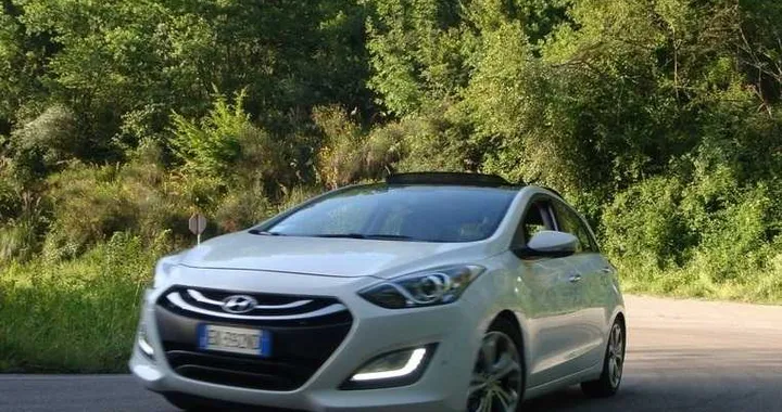 Hyundai i30 1.6 CRDi Style: la prova su strada