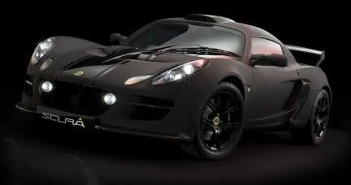 Lotus Exige Scura: il carattere ti fa... nera