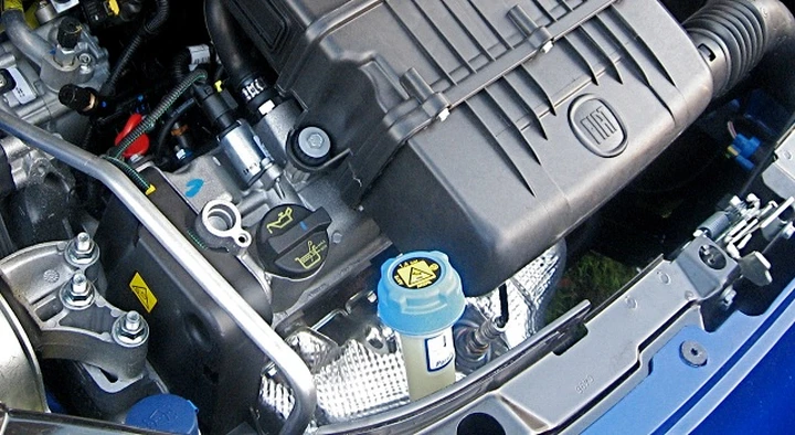 Liquido refrigerante: cos’è e quando va sostituito