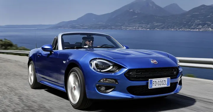 Fiat 124 Spider e Abarth 124 Spider: primo contatto su strada