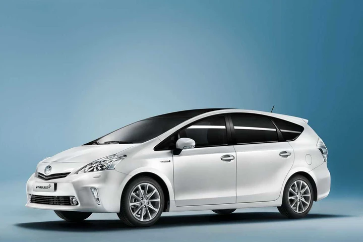 Toyota Prius+: ibrida a 7 posti