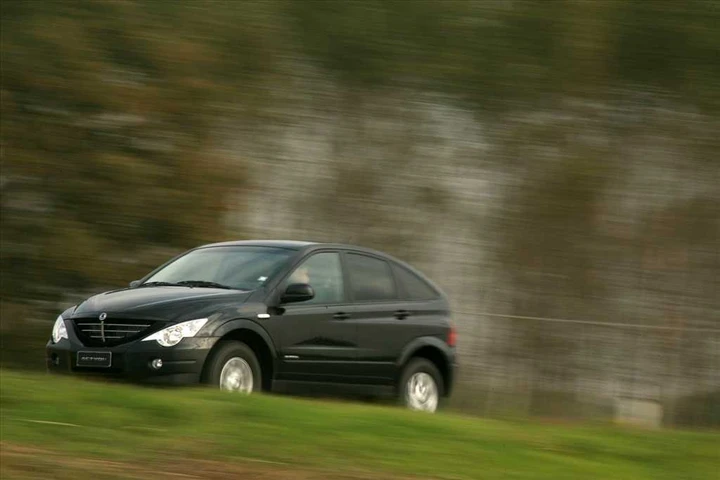 SSANGYONG Actyon