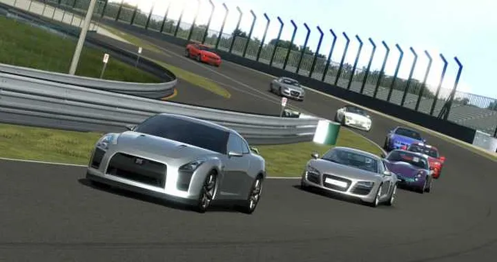 Gran Turismo 6: nei negozi a fine novembre?