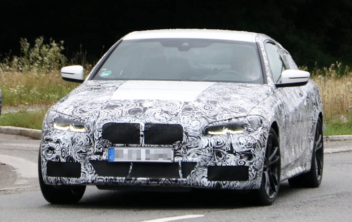 BMW Serie 4 Coupé: le foto spia