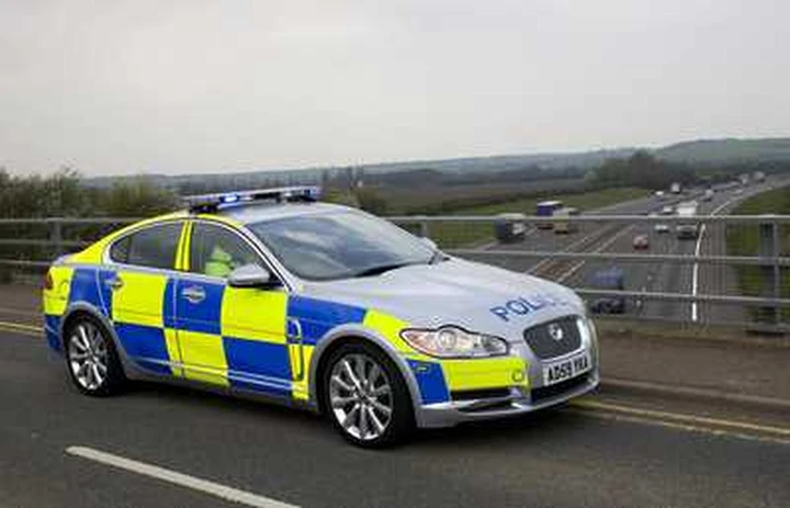 Jaguar XF per la polizia stradale inglese