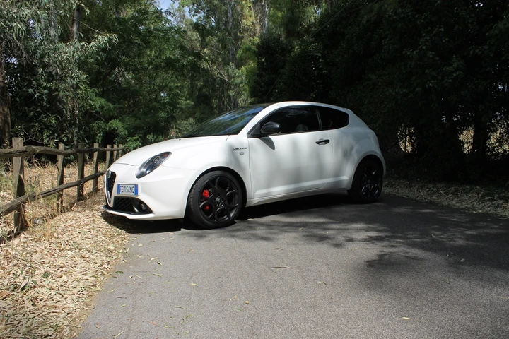 Alfa Romeo MiTo 1.4 Turbo 170 CV M.air TCT Veloce