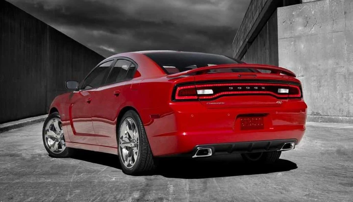 Nuova Dodge Charger: ora mostra i muscoli