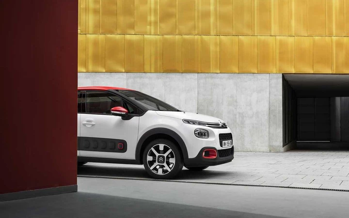 Nuova Citroen C3, immagini inedite