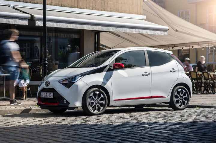 Nuova Toyota Aygo: le immagini ufficiali