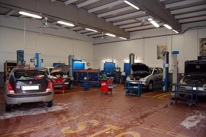 Auto, si spende più in riparazioni che per acquisti