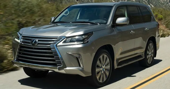Nuova Lexus LX 570: il SUV di lusso si rinnova