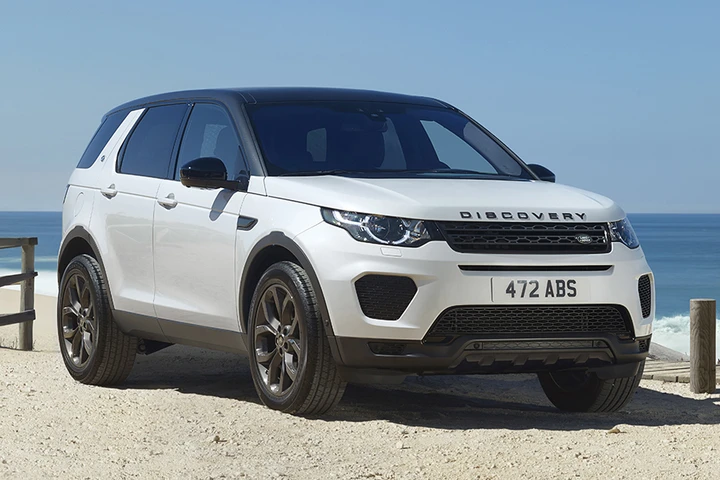 Land Rover Discovery Sport: debutta la Landmark Edition
