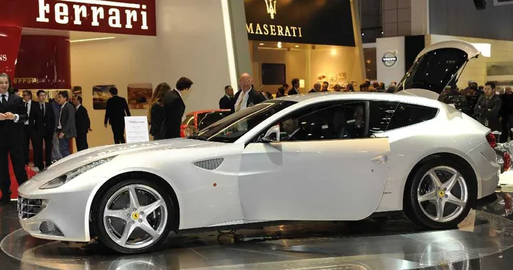 Ferrari FF a Ginevra, la rivoluzione è servita