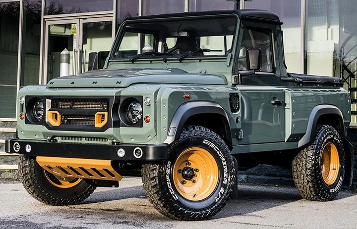 Land Rover Defender Pickup by Kahn Design