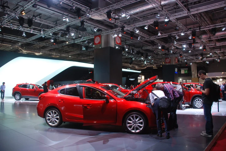 Mazda MX 5 al Salone di Parigi 2014
