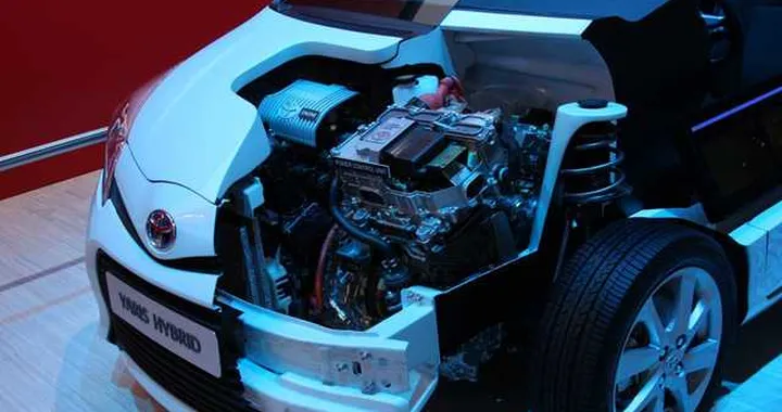 Toyota Yaris Hybrid-R: sotto il vestito tanta tecnologia