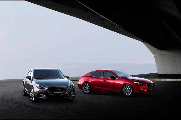 Mazda3 MY 2016: immagini ufficiali