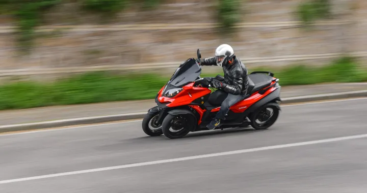 Qooder, in sella al veicolo a quattro ruote di Quadro Vehicles